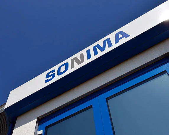 Sonima, Corporate Design